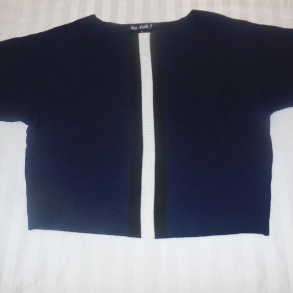 Pullover Cropped Sweater NEW Blue Short Knit Top 3/4 Sleeve Lightweight - Picture 3 of 9